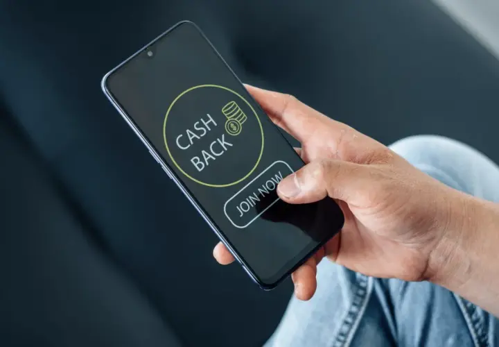 Czy warto wykorzystać cashback na platformie rozrywkowej online?