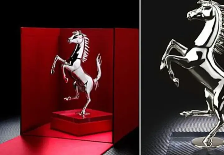 Sekrety designu Ferrari: Jak wygląda wierzgający koń i wnętrze?
