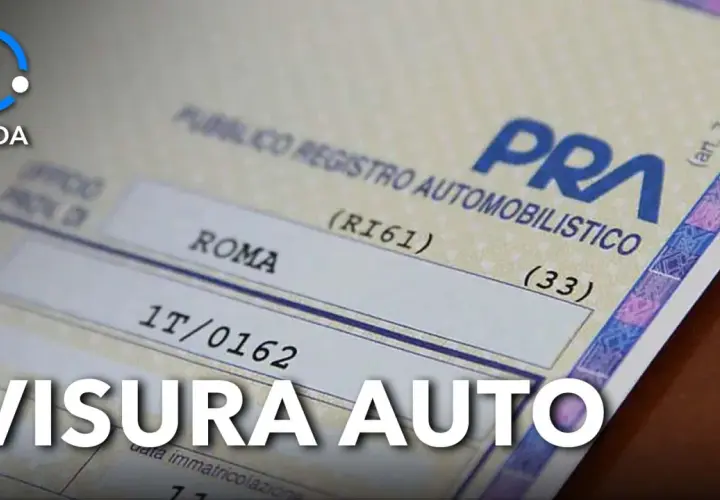 Documento di visura auto con dati del PRA, targa macchina e informazioni di immatricolazione.