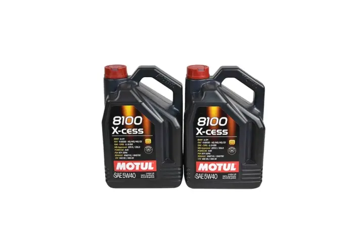 Motul 8100 X-Cess 5W40 5L - idealny olej do nowoczesnych silników