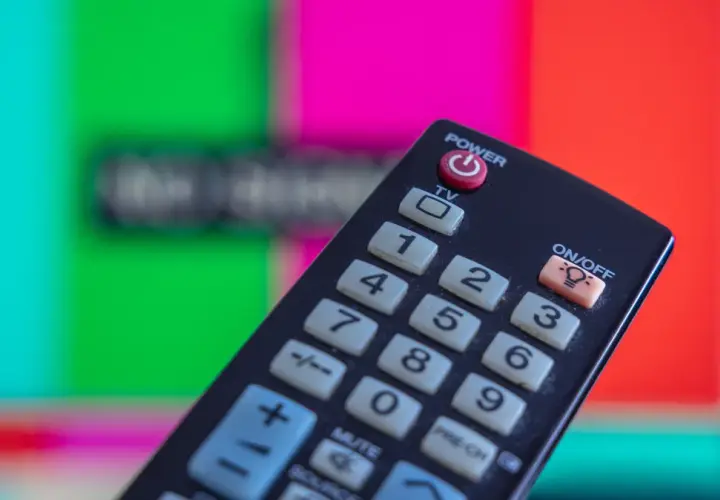 Dofinansowanie do telewizora do kiedy? Sprawdź, co musisz wiedzieć