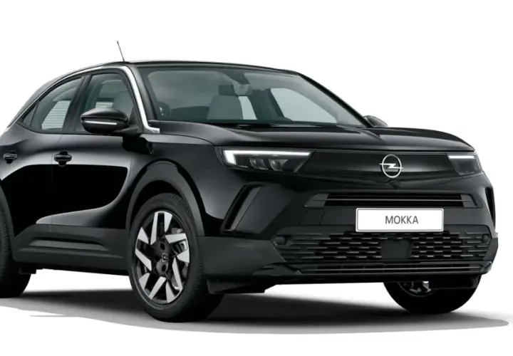 Czarny Opel Mokka z nowoczesnym designem. Sprawdź atrakcyjną opel mokka cena i wybierz swój wymarzony samochód.