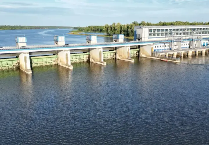  Zapora wodna w Dębe - historia i ciekawostki na temat stopnia wodnego w Dębem