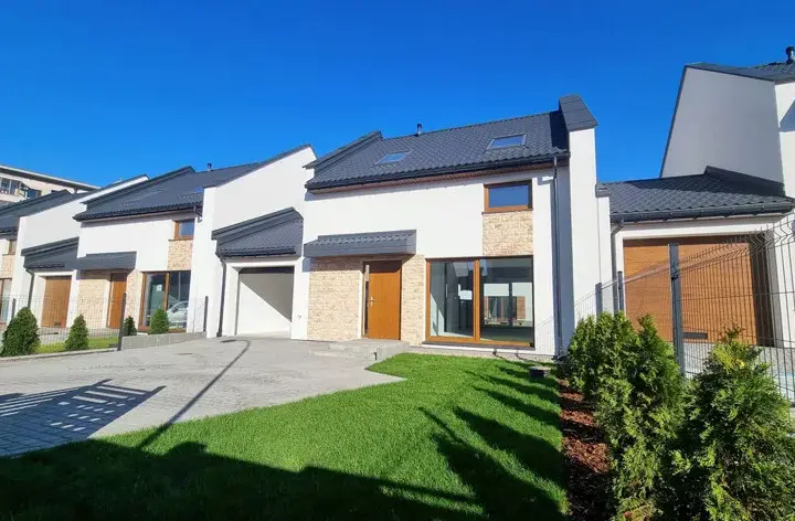 Bitwa o dom gdzie osiedle Villa Campina - kluczowe informacje i daty