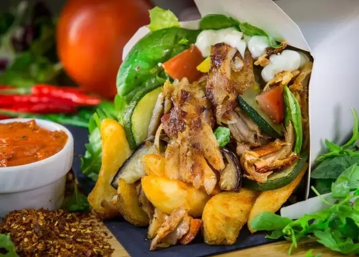 Kebab box: ile kcal? Sprawdź kaloryczność i składniki
