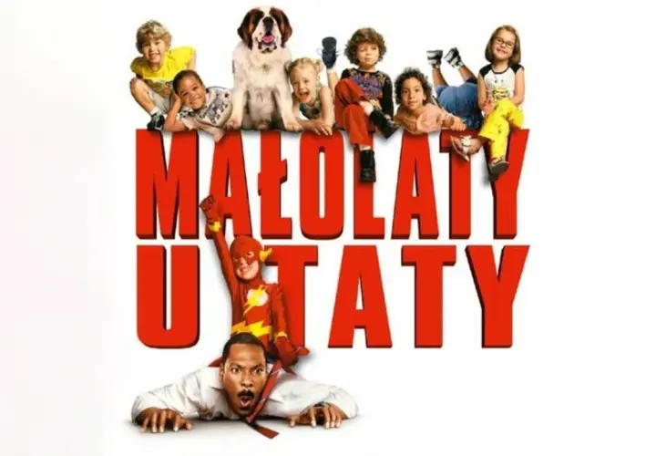 Obsada filmu "Małolaty u taty" - dzieci i pies na czerwonym tytule, a pod nim Eddie Murphy w stroju Flasha.