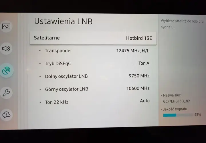 Ustawienia LNB dla Hotbird 13E: transponder 12475 MHz, H/L, DiSEqC Ton A. Pomocne przy ustawianiu anteny satelitarnej z Cyfrowego Polsatu.