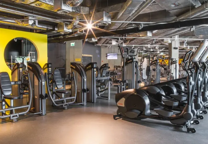 Siłownia smart: Smart Gym 24/7. Czy to klub dla Ciebie? Przewodnik