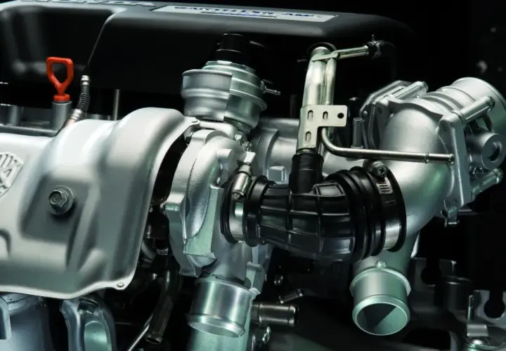Detale turbosprężarki w silniku diesla. Zastanawiasz się, przy jakich obrotach załącza się turbina w dieslu? Ten element jest kluczowy dla mocy.