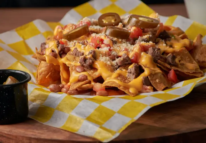 Prepara nachos en casa fácilmente y sorprende a tus invitados