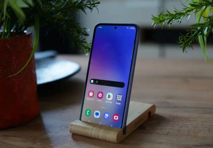 Samsunga Galaxy A54 5G recenzja: Czy to najlepszy wybór w średniej półce?