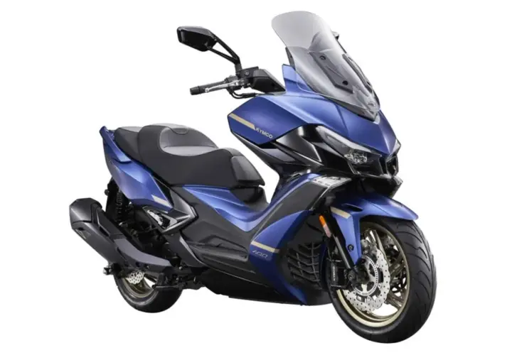 Scooter Kymco Xciting 400 azul, ideal para la ciudad. Descubre su kymco xciting 400 precio y características.