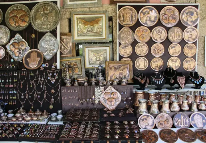 Mostar: Pamiątki i zakupy. Jak znaleźć prawdziwe skarby?