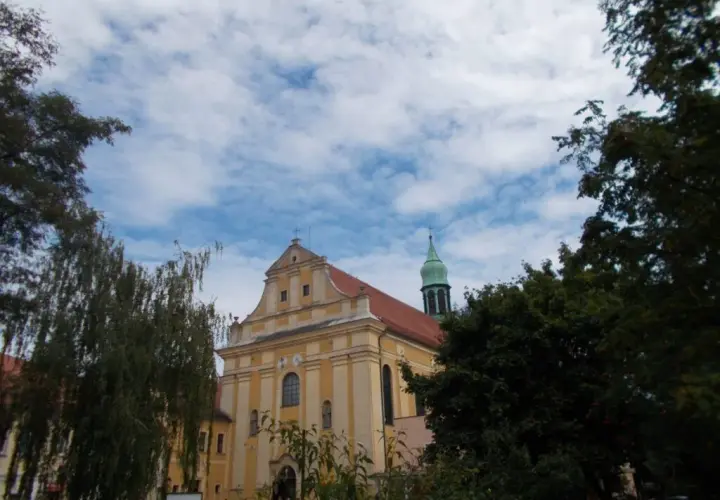 Wołów atrakcje: Odkryj niezwykłe miejsca i wydarzenia, które musisz zobaczyć