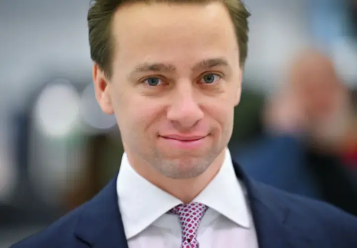 Krzysztof Bosak - kim jest i jakie ma znaczenie w polityce?