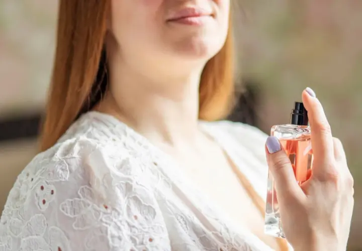 Tester perfum czy woda toaletowa? Poznaj kluczowe różnice