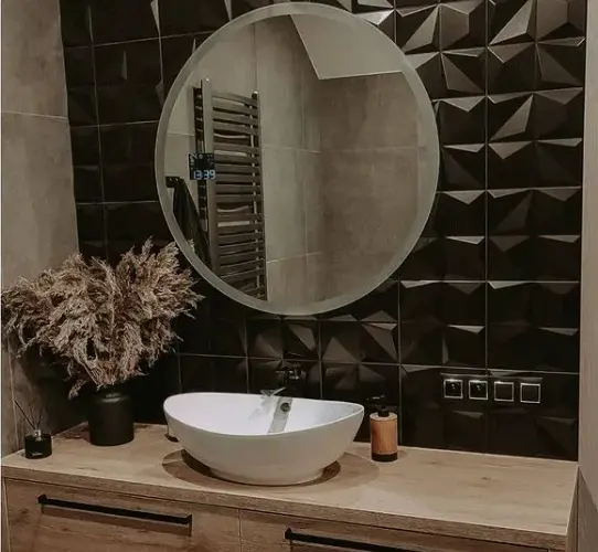 Lustro do łazienki: Jak wybrać to idealne? Trendy i funkcje