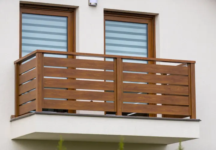 Drewniane balustrady tarasowe i balkonowe - solidne i eleganckie