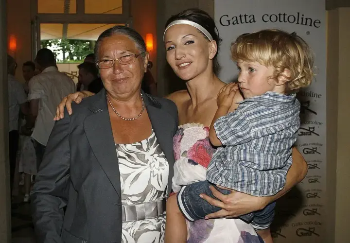 Justyna Steczkowska z synem Leosiem i mamą. To jej jedyne dziecko.