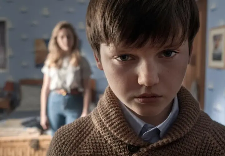 Najstraszniejsze horrory Netflix: 10 filmów, które przerażają