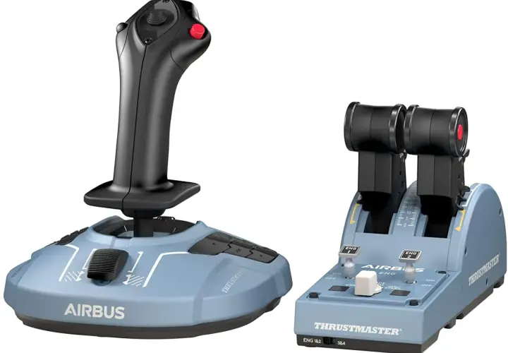 Manette de vol et manette des gaz Thrustmaster pour config flight simulator 2024.