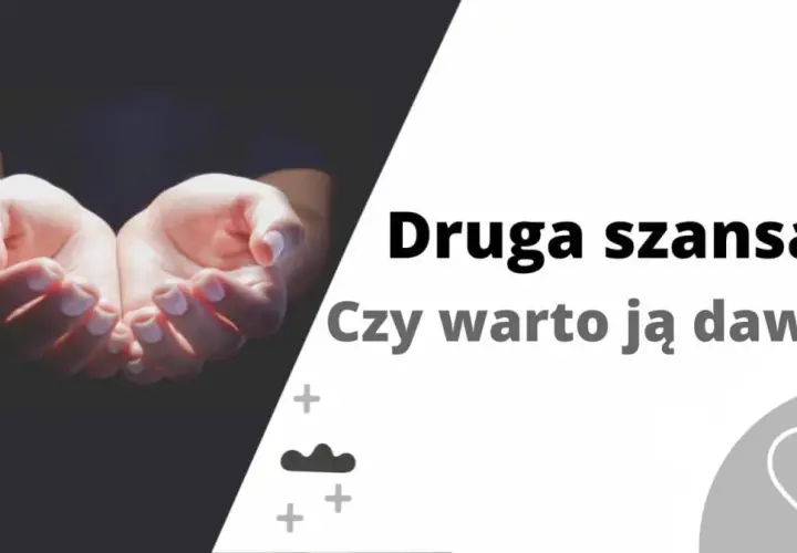 Dłonie otwarte w geście nadziei. Czy warto dać drugą szansę, gdy wchodzimy z jednego związku w drugi?