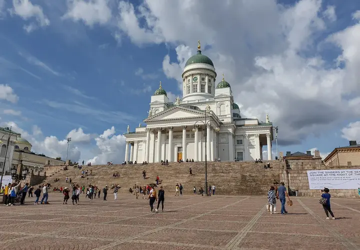 Najlepsze atrakcje w Helsinkach, które musisz zobaczyć podczas wizyty