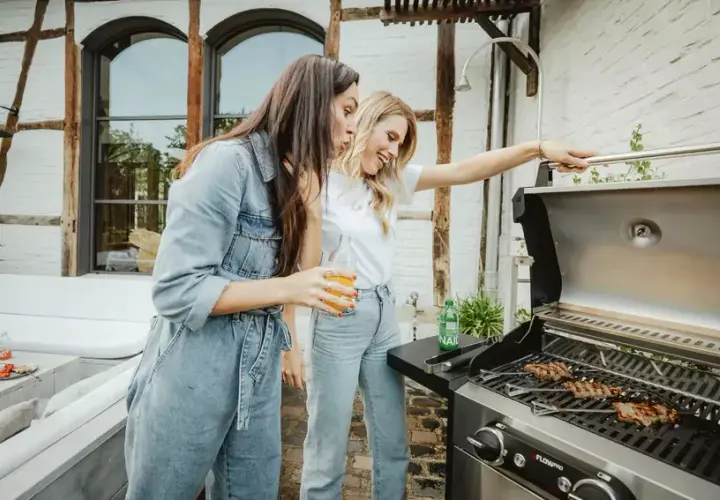 Grill elektryczny ogrodowy: Wybierz idealny model bez dymu!