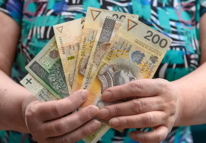 Jak dostać rentę? Kluczowe informacje o wniosku i dokumentach