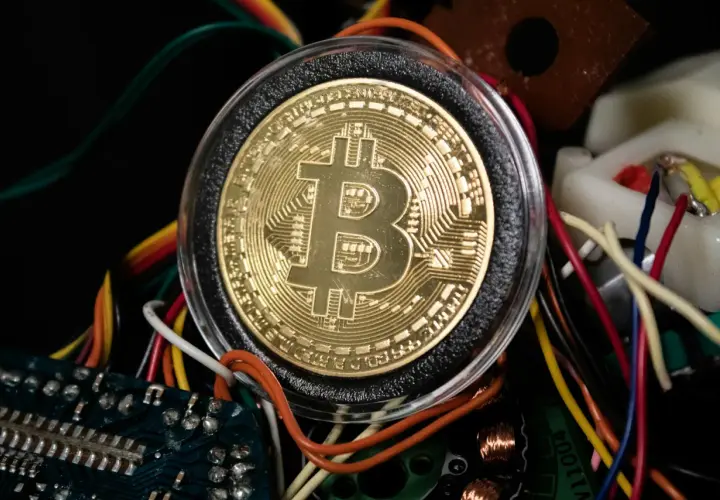 Rewelacyjny przewodnik po kopaniu Bitcoin Gold bez strat i kosztów