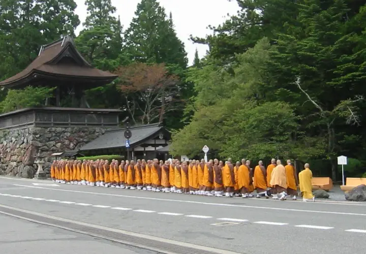 Japoński buddyzm: Zen, Amida, Shingon poznaj sekrety