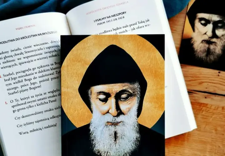 Ikona i modlitewnik z tekstem do świętego Szarbela.