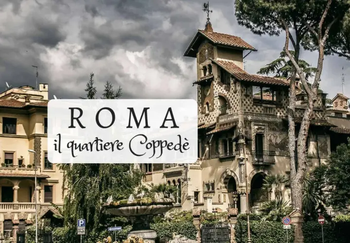 Edifici fiabeschi e fontana nel quartiere Coppedè a Roma, sotto un cielo nuvoloso.