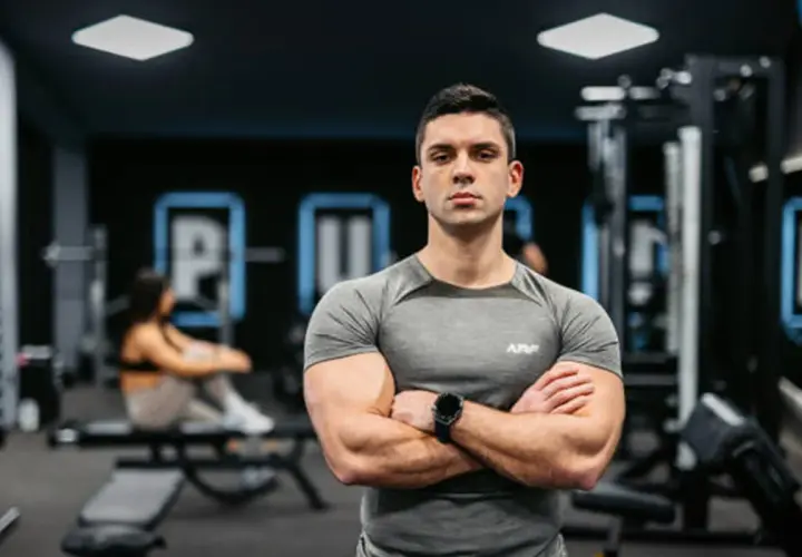 Trener CrossFit: Jak zdobyć certyfikat, zarobić i rozwijać karierę?