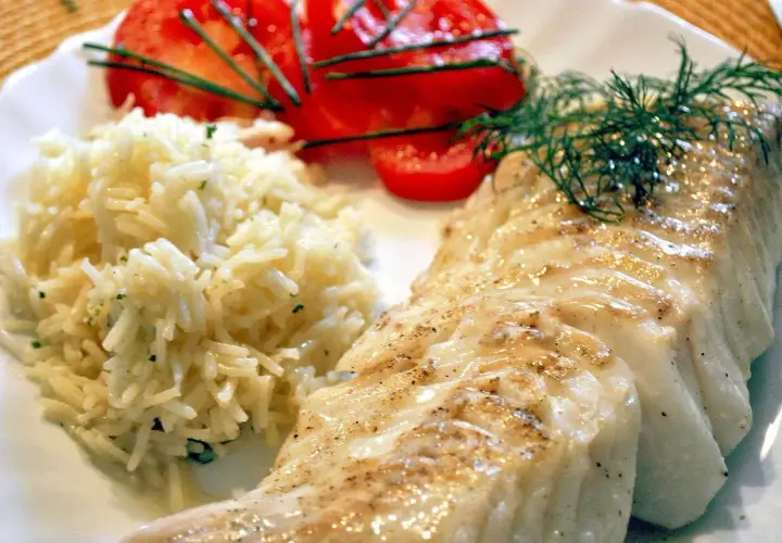 Jak przyprawić dorsza, aby uzyskać wyjątkowy smak i aromat?