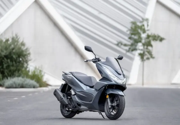 Honda PCX 125 cena: Nowy, używany, koszty. Ile naprawdę zapłacisz?