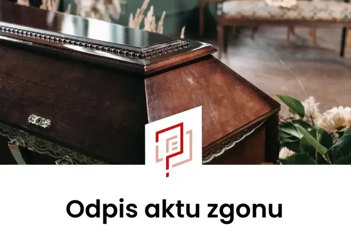 Drewniana trumna z kwiatami i logo.