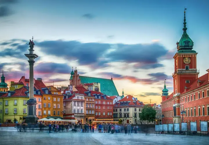 Stare Miasto Warszawa atrakcje, które musisz zobaczyć i poznać historie