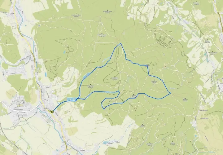 Mapa turystyczna z zaznaczoną trasą. Gdzie są Góry Sowie? Widoczne szczyty: Jaworek (781 m), Jagodziniec (702 m), Moszna (771 m).