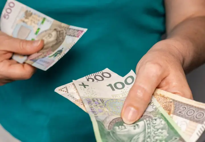 Zasiłek rodzinny 2024: Kompletny przewodnik co potrzebne i jak złożyć?