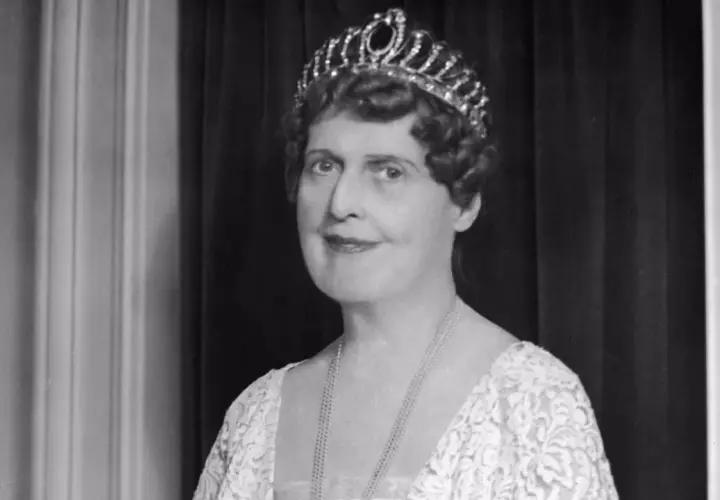 Choroba Florence Foster Jenkins: Jak kiła wpłynęła na jej karierę