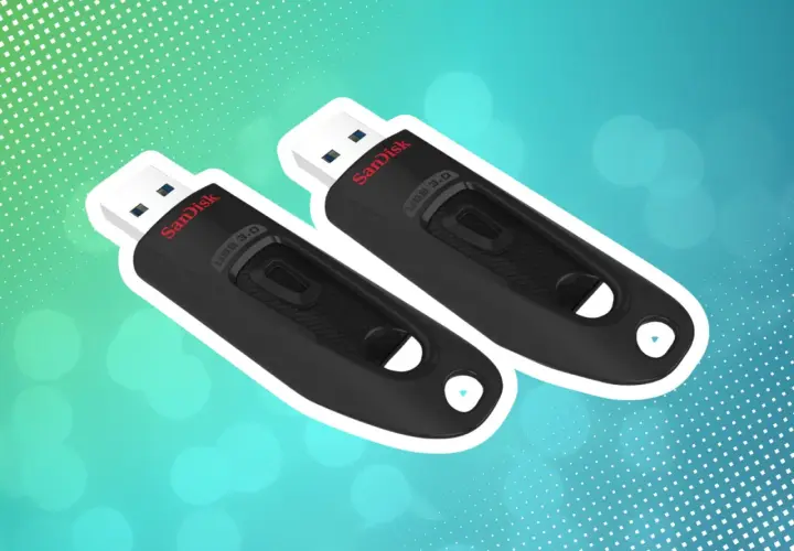Zwei schwarze SanDisk USB 3.0 Sticks. Der eine usb-stick wird erkannt aber nicht angezeigt, was frustrierend ist.
