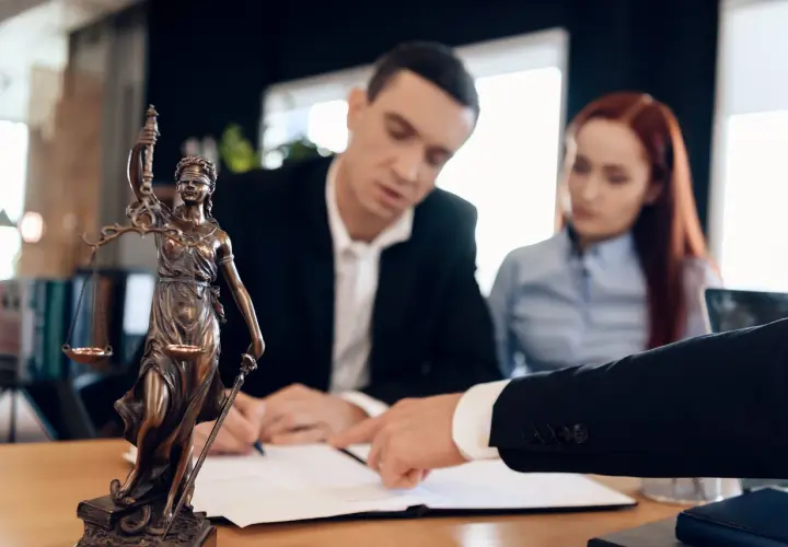 Ile trwa eksmisja z mieszkania? Poznaj zaskakujące fakty i terminy