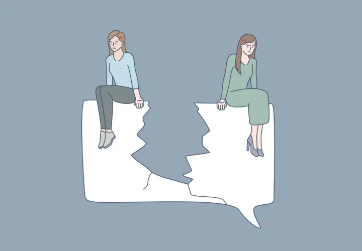 Due donne arrabbiate sedute su una nuvoletta spezzata, simbolo del ghosting in amicizia.