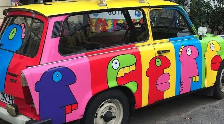 Trabant z czego karoseria? Poznaj tajemnice duroplastu w designie
