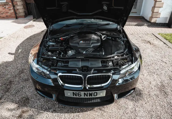 BMW E93 Cabrio – kluczowe informacje, które musisz znać przed zakupem