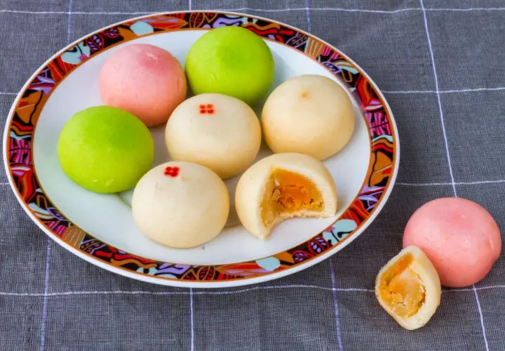 Co to lody mochi? Poznaj ich historię, smaki i zrób w domu!