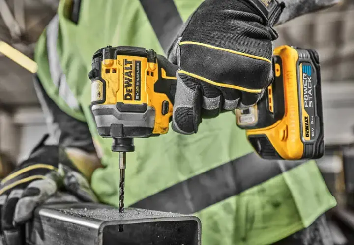 DeWalt czy Makita - który wybór zapewni lepszą jakość i wydajność?