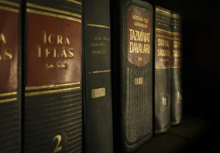 Jak wyczyścić BIK? Odkryj 3 legalne sposoby na poprawę historii