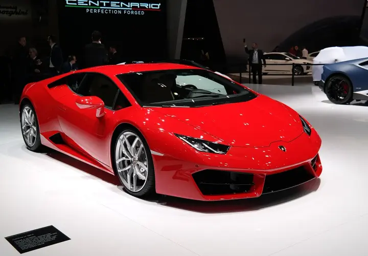 Ile koni mechanicznych ma Lamborghini? Od 580 do 1080 KM!